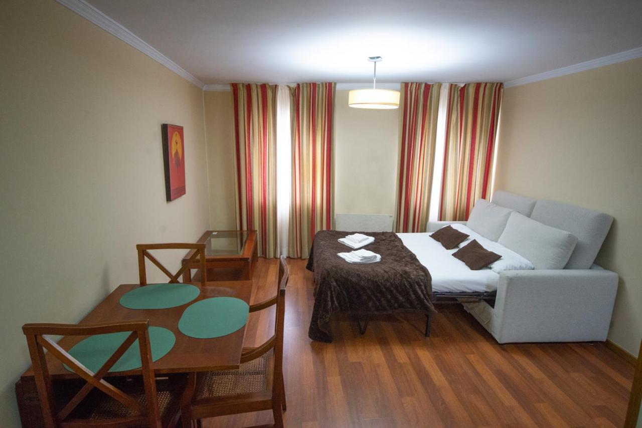 Cabalo Furado Tui Hotel Екстериор снимка