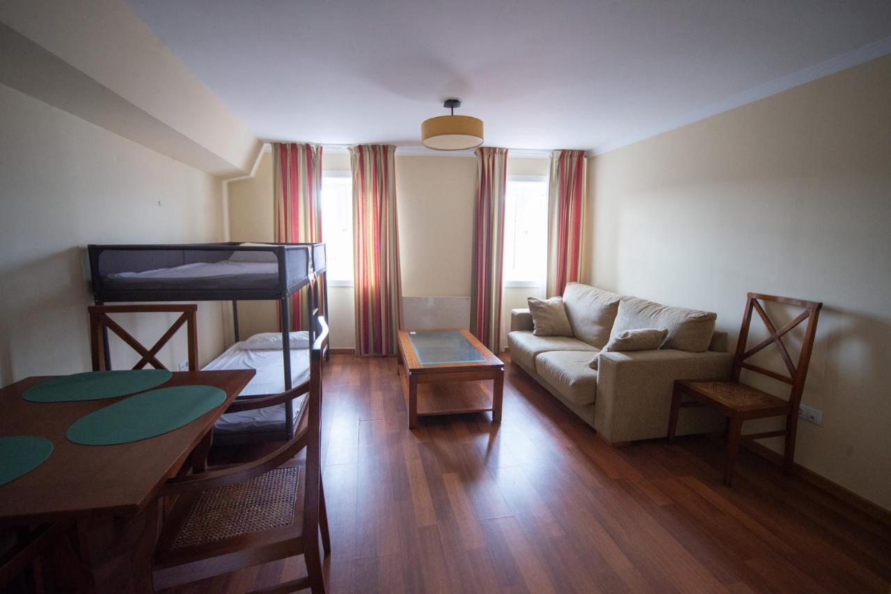 Cabalo Furado Tui Hotel Екстериор снимка