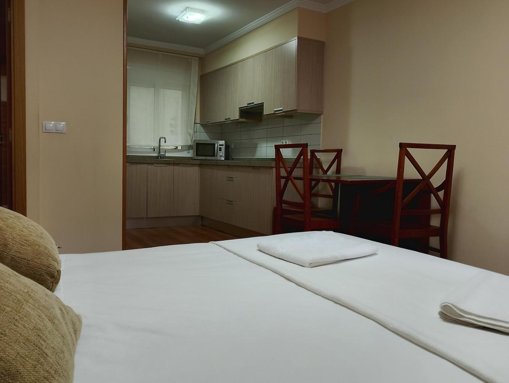 Cabalo Furado Tui Hotel Екстериор снимка